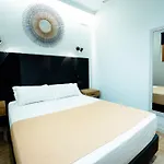 Aparthotel Luz De Gades - Suites Spa Gym - Adults Only